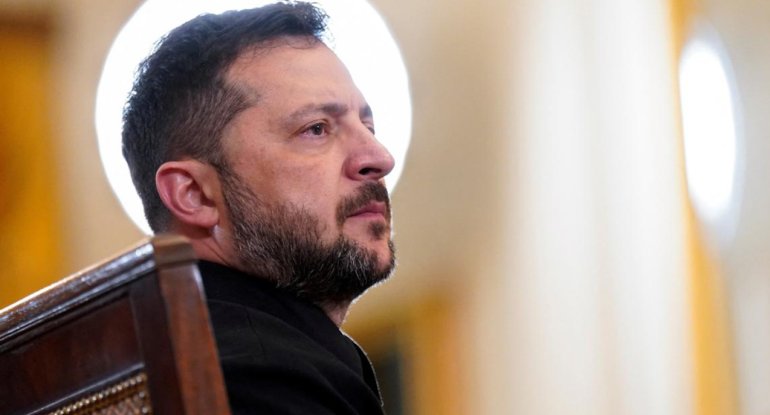Zelenski: Ukrayna dənizdə dronlarla müdafiə xətti yaradacaq