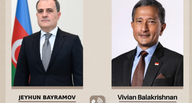 Ceyhun Bayramov Vivian Balakrişnan ilə telefonla danışdı