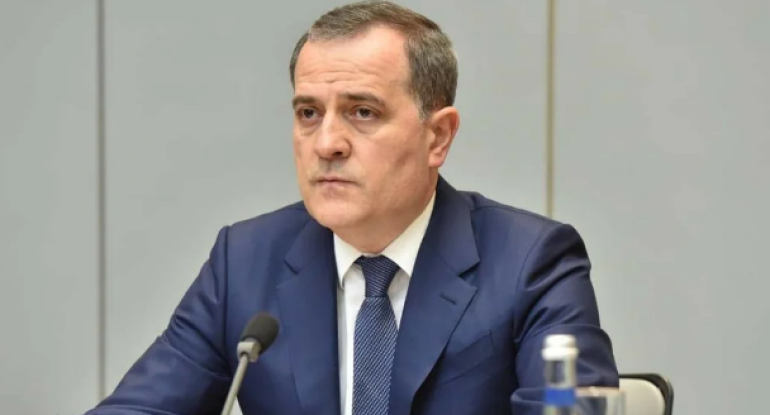 Ceyhun Bayramov onları təbrik etdi