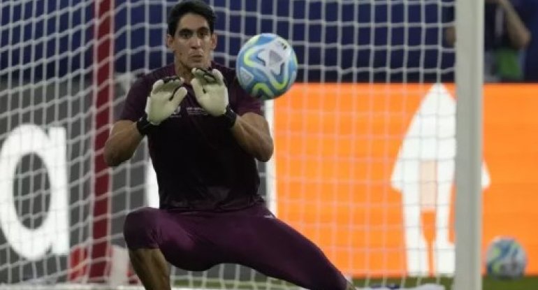 Dünya çempionatında penaltilərin qaytarılması üzrə rekordu təkrarladı