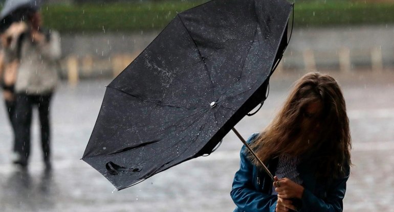 Növbəti üç gündə güclü külək əsəcək - XƏBƏRDARLIQ