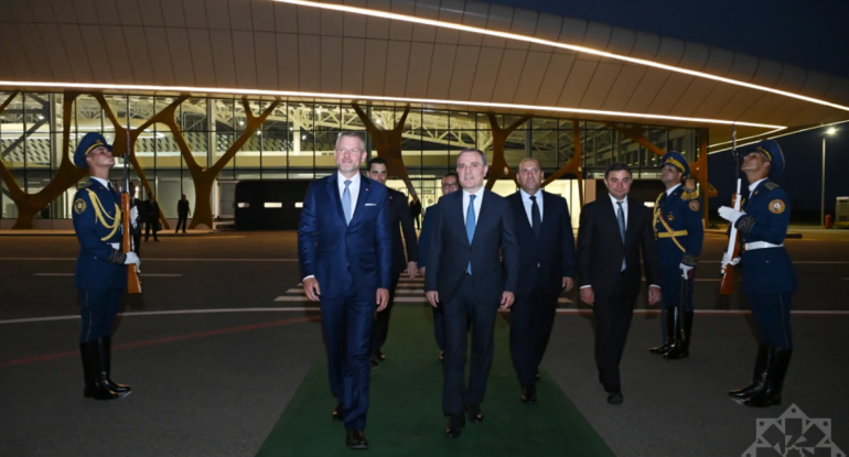 Pelleqrini&nbsp;Füzuli aeroportundan Bakıya uçub - FOTO