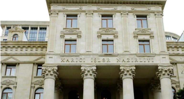 XİN vətəndaşları münaqişə bölgələrində işləməkdən çəkinməyə çağırıb
