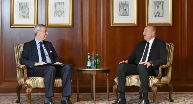 İlham Əliyev Almaniya İqtisadiyyatının Şərq Komitəsinin sədri Mixael Harms ilə görüşüb