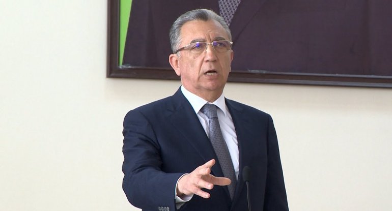 Eldar Əzizov: &ldquo;Belə bir siyasi ənənə əvvəllər mövcud olmayıb&rdquo;
