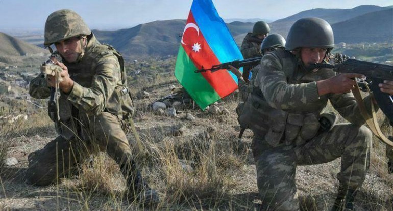 Ali təhsil müəssisələrindən xaric edilmiş şəxs əsgərliyə nə vaxt çağırılır?