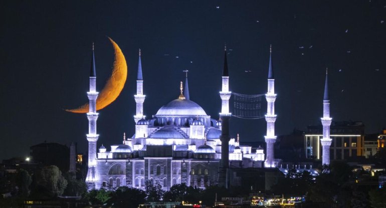 Göy məscidin sirri: Sultanın ambisiyaları dünyaya memarlıq şah əsəri bəxş etdi