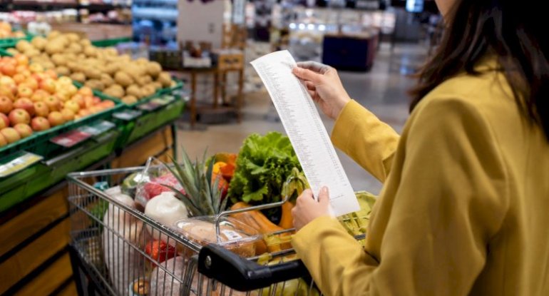 Marketdə bu səhvləri edirsinizsə, hər ay cibinizdən yüzlərlə manat çıxır
