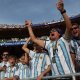 Argentina azarkeşlərinin avtomobili atəşə tutulub