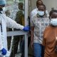 BMT həyəcan təbili çalır: Ebola xəstələri xəstəxanalardan qaçırlar