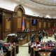 Parlamentdə spikerlə deputat arasında mübahisə: “Siz kimsiniz…” Parlamentdə spikerlə deputat arasında mübahisə: “Siz kimsiniz…”
