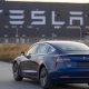 "Tesla" minlərlə avtomobili təmir edəcək "Tesla" minlərlə avtomobili təmir edəcək